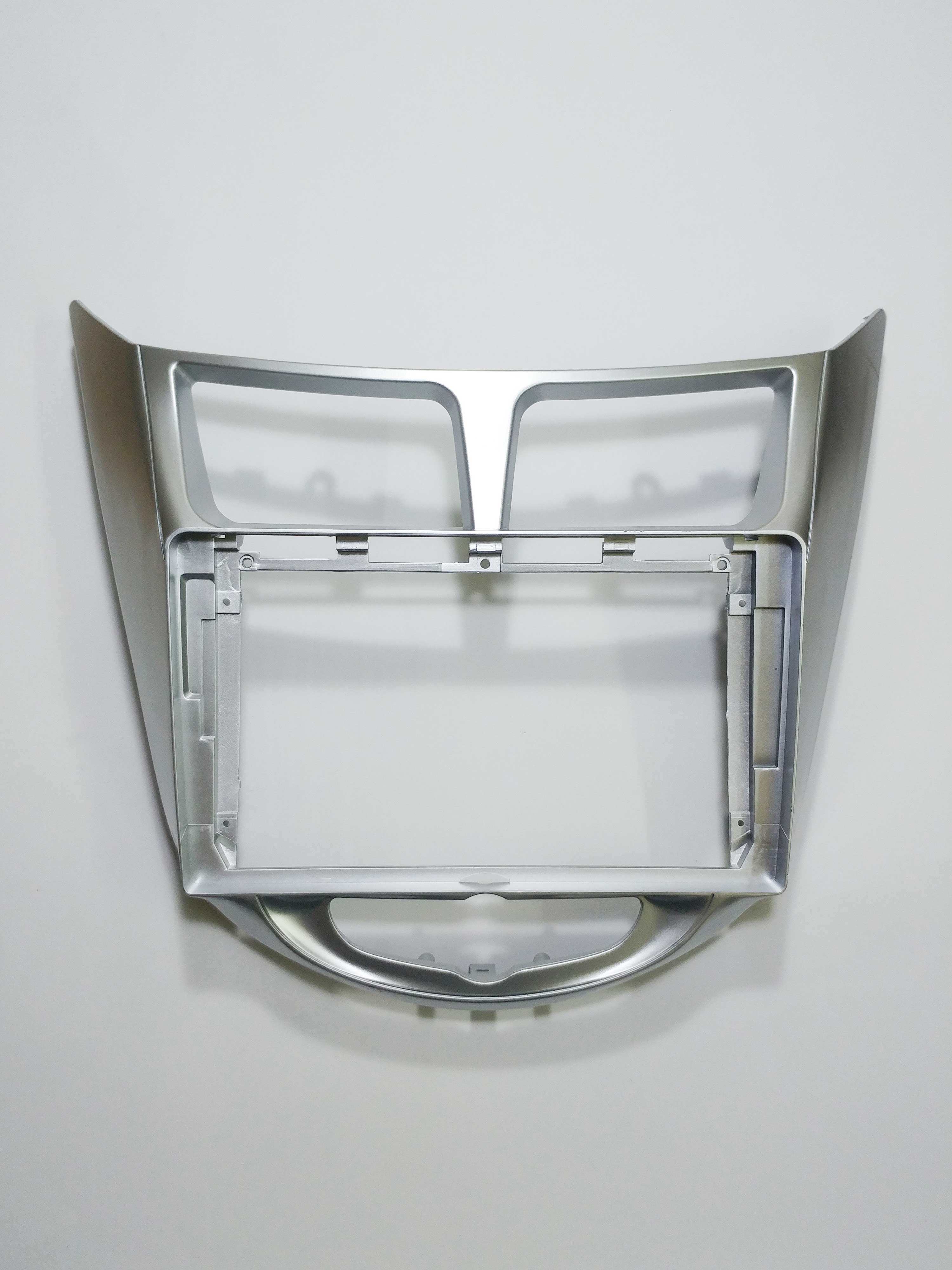 Mặt Dưỡng HYUNDAI ACCENT/VERNA 2012-2017 (9 inch)